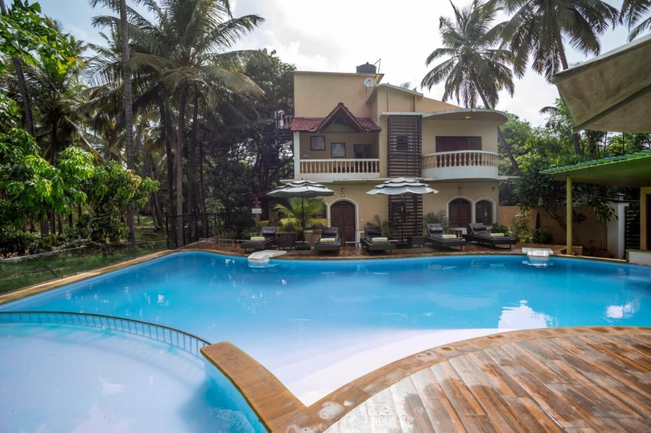 Hotel Holiday Goa Arpora Exteriér fotografie