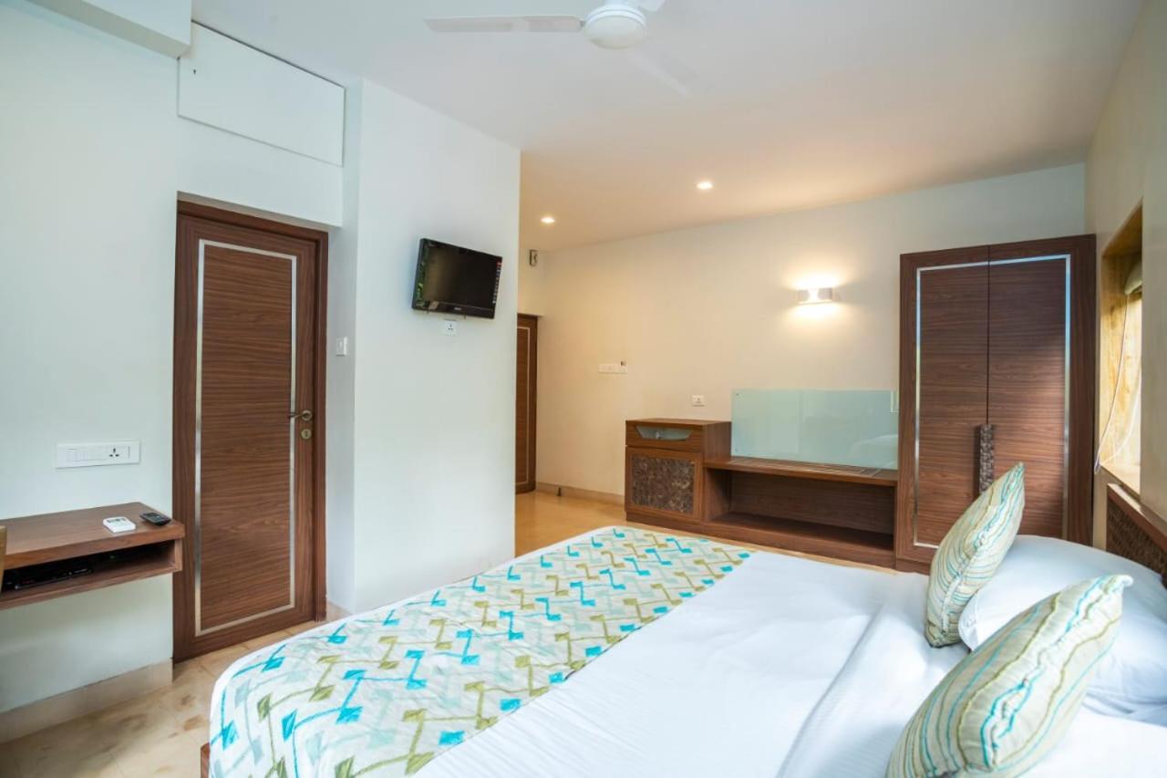 Hotel Holiday Goa Arpora Exteriér fotografie