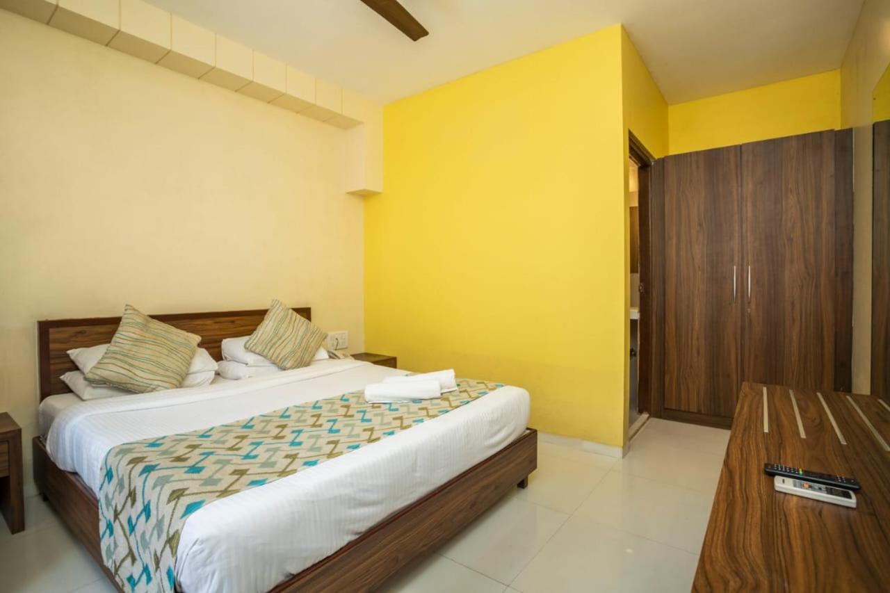 Hotel Holiday Goa Arpora Exteriér fotografie