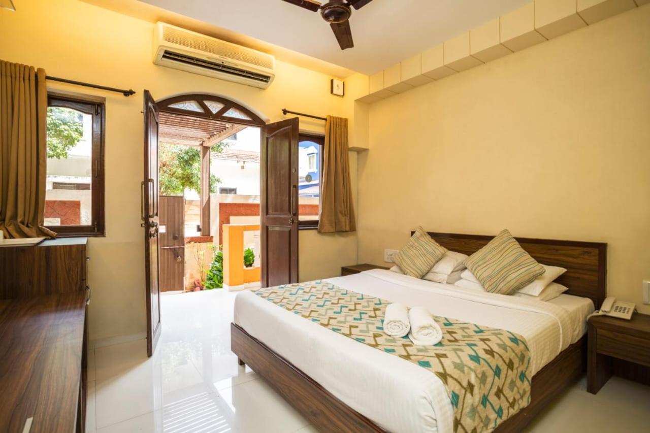 Hotel Holiday Goa Arpora Exteriér fotografie